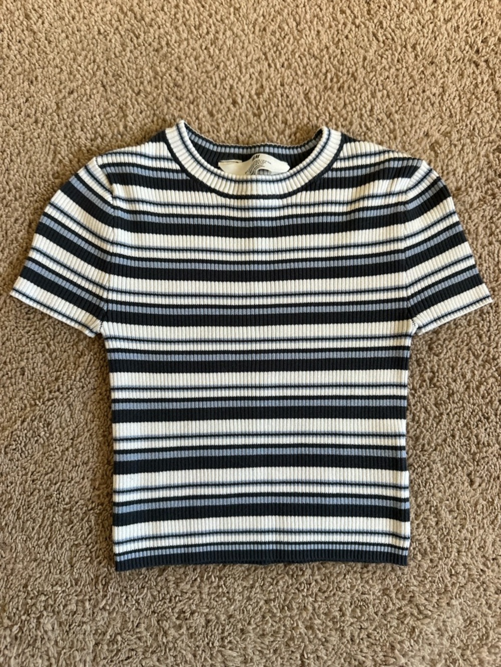 H&M Girls' Striped Ribbed Short Sleeve Top.